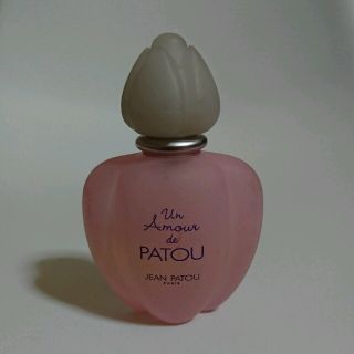 ジャンパトゥ(JEAN PATOU)のジャンパトゥ   アムールドパトゥ 香水 30ml  廃盤レア(香水(女性用))