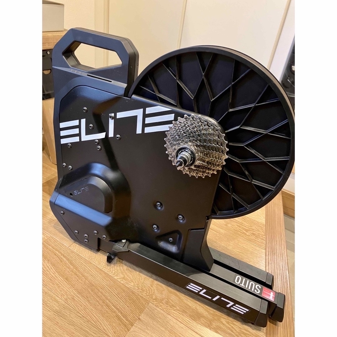 SHIMANO(シマノ)のELITE(エリート) SUITO(スイート)(ダイレクトドライブ)  スポーツ/アウトドアのトレーニング/エクササイズ(トレーニング用品)の商品写真