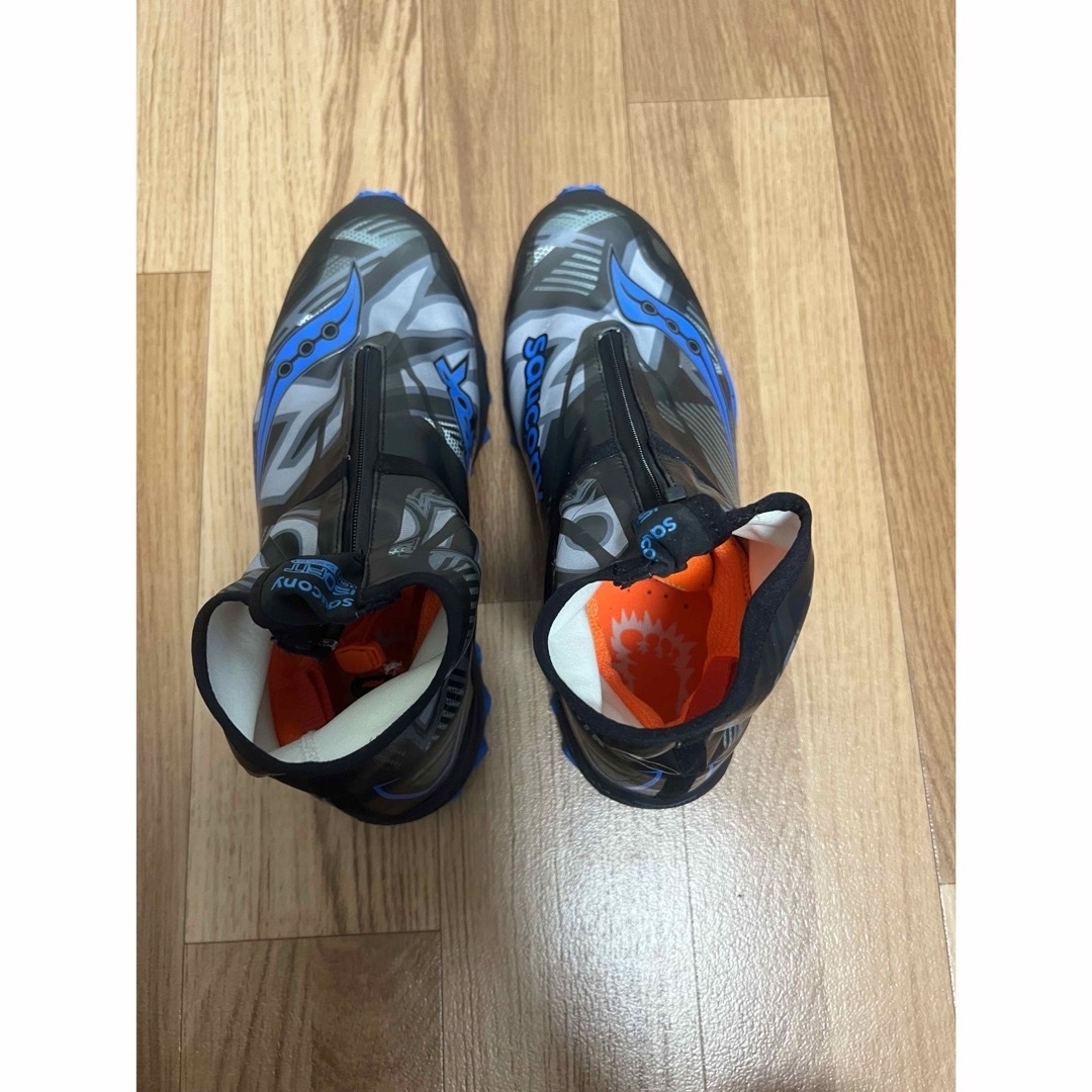 サッカニー RAZOR ICE+ メンズ26.5cm 冬用ランニングシューズ サッカニー RAZOR ICE+ メンズ26.5cm 冬用ランニングシューズ