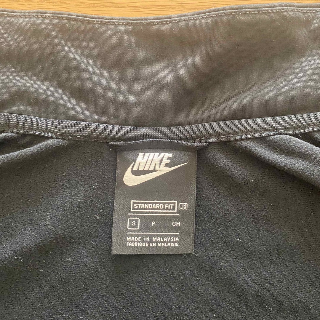 NIKE(ナイキ)のNIKE ジャージ上下 キッズS キッズ/ベビー/マタニティのキッズ服男の子用(90cm~)(その他)の商品写真