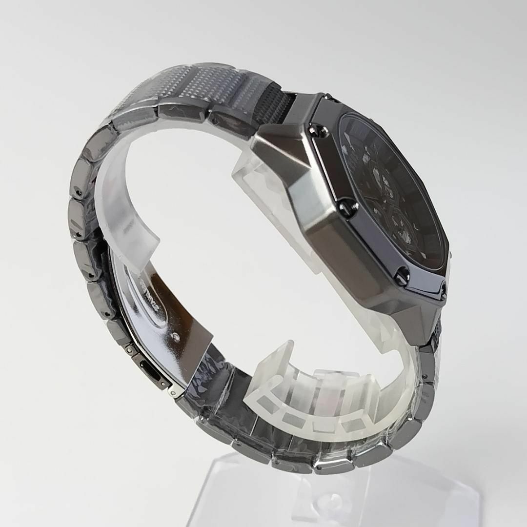 VERSUS(ヴェルサス)のダークグレーVERSUS VERSACE新品メンズ腕時計ネイビー紺オクタゴン メンズの時計(腕時計(アナログ))の商品写真