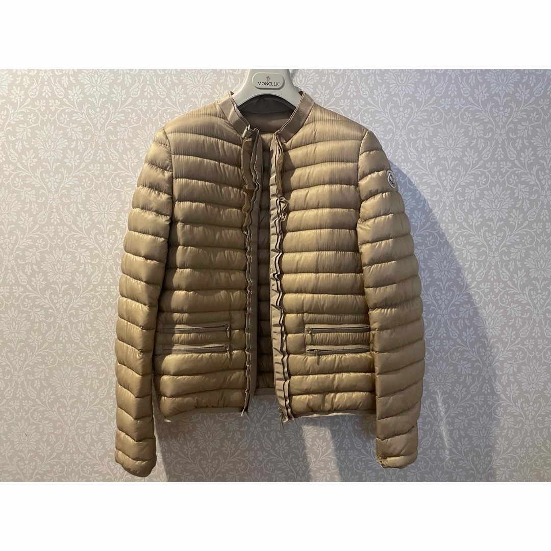 MONCLER(モンクレール)のモンクレール ライトダウン size 1 レディースのジャケット/アウター(ダウンジャケット)の商品写真