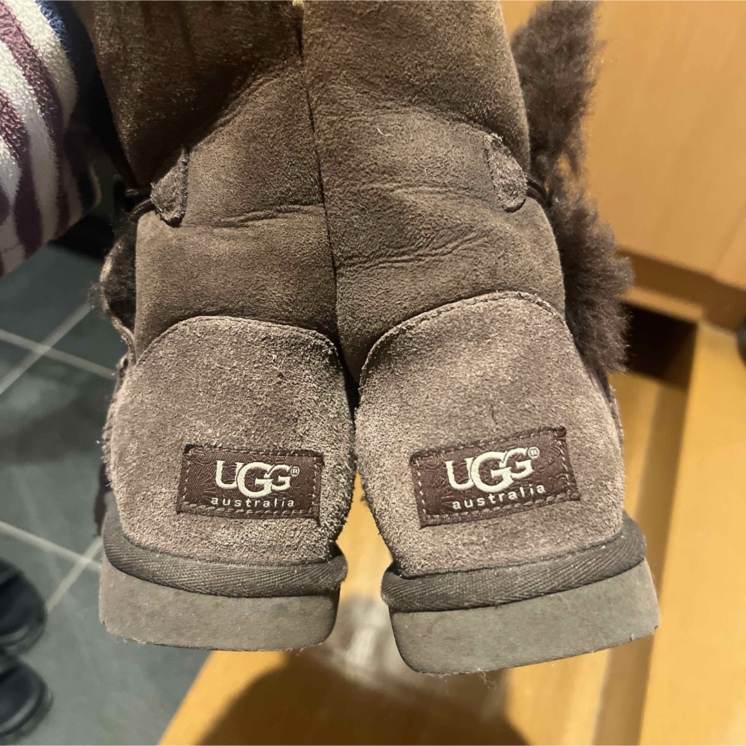 UGG(アグ)のUGG アグ ムートンブーツ ベイリーボタン 2 レディース  レディースの靴/シューズ(ブーツ)の商品写真