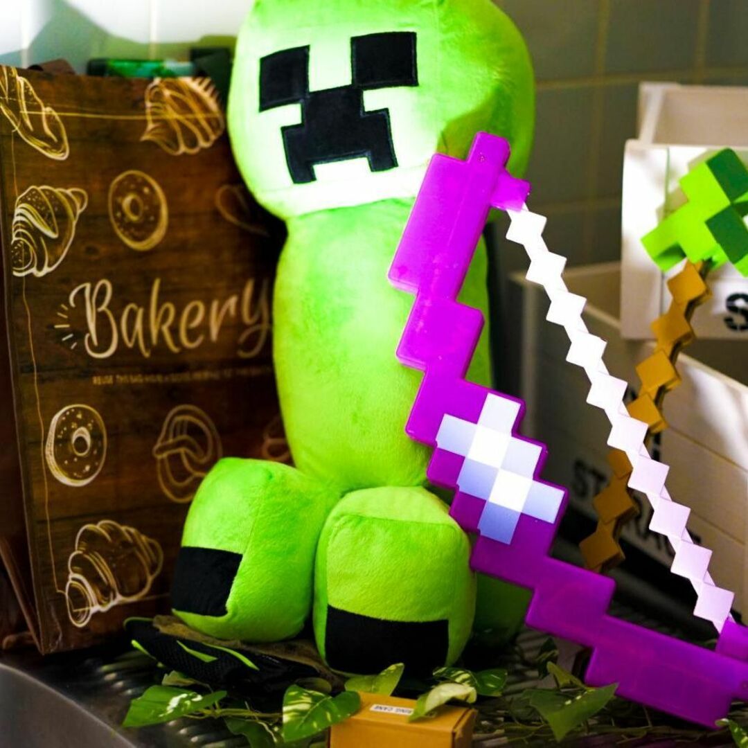 コスプレ マインクラフト 紫弓 クリーパー 武器 弓 紫 アロー