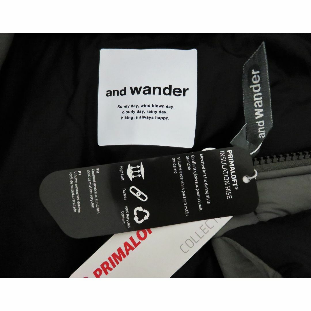 and wander(アンドワンダー)の新品 and wander PRIMALOFT rip jacket S M メンズのジャケット/アウター(ダウンジャケット)の商品写真