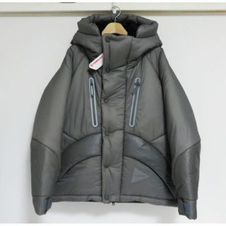 アンドワンダー(and wander)の新品 and wander PRIMALOFT rip jacket S M(ダウンジャケット)