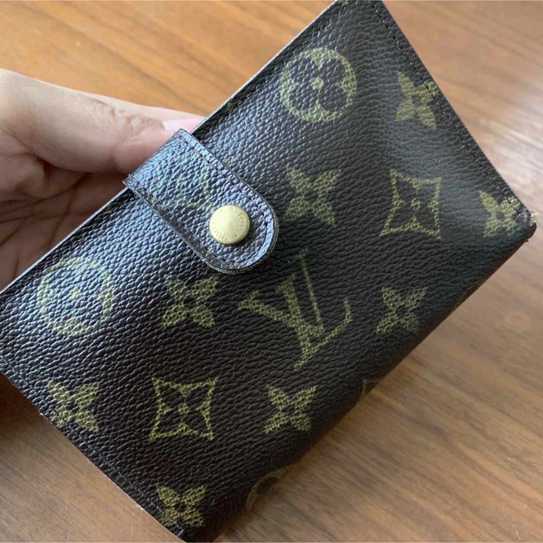 LOUIS VUITTON(ルイヴィトン)のLOUIS VUITTONの二つ折り財布👛✨ レディースのファッション小物(財布)の商品写真