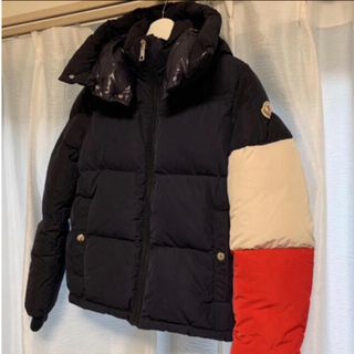 モンクレール　moncler キッズ　ブラック　男の子