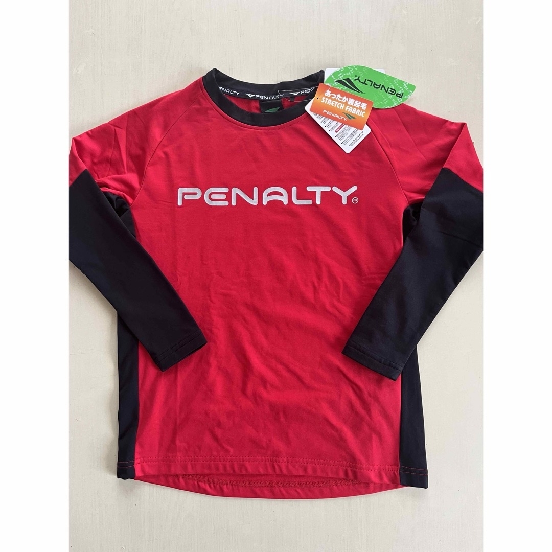 PENALTY(ペナルティ)の新品タグ付き　140cm PENALTY裏起毛　セットアップ　レッド スポーツ/アウトドアのサッカー/フットサル(ウェア)の商品写真