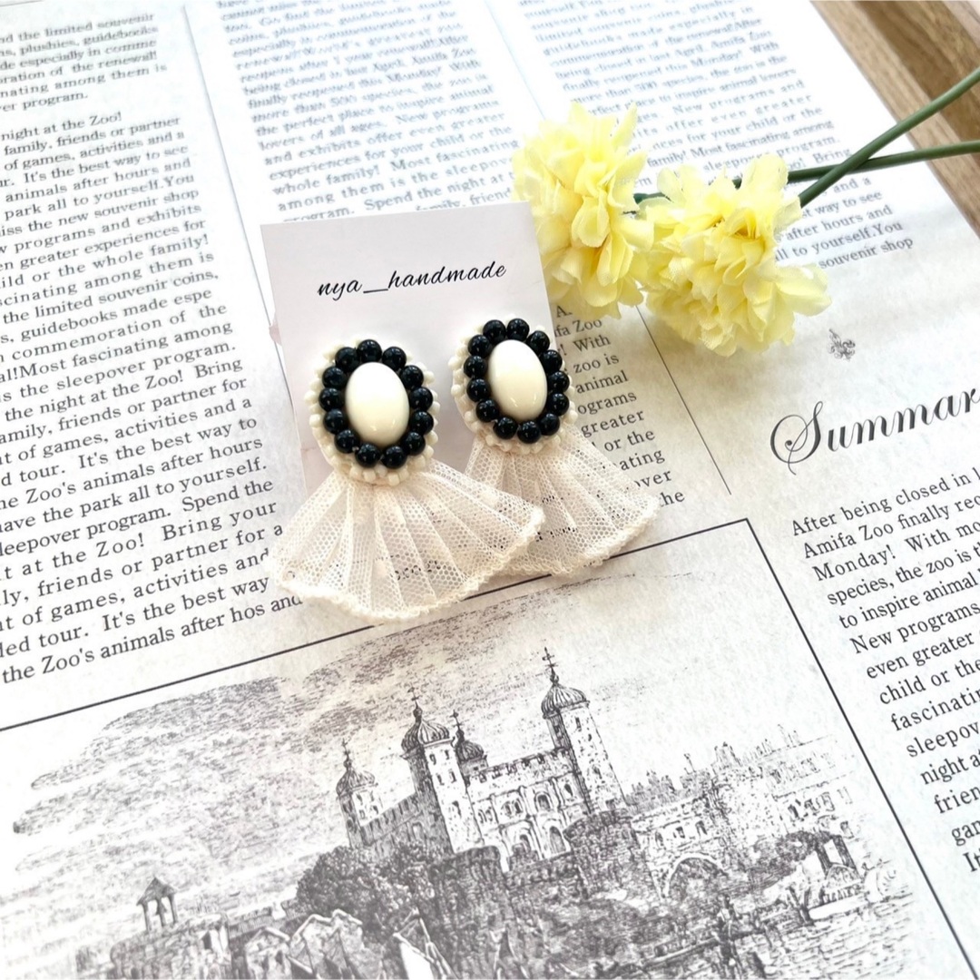 【ビーズ刺繍   &tulle   ♯1   ピアス／イヤリング】ビーズ刺繍 ハンドメイドのアクセサリー(イヤリング)の商品写真