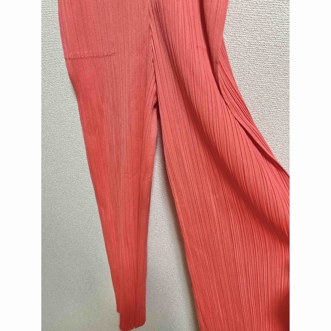 PLEATS PLEASE ISSEY MIYAKE(プリーツプリーズイッセイミヤケ)の【路面店限定】PLEATS PLEASE  ジャンプスーツ レディースのレディース その他(セット/コーデ)の商品写真