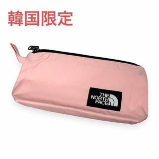 ザノースフェイス(THE NORTH FACE)の新品未使用 ノースフェイス 非売品 ノベルティ マルチポーチ ピンク 韓国限定(ポーチ)