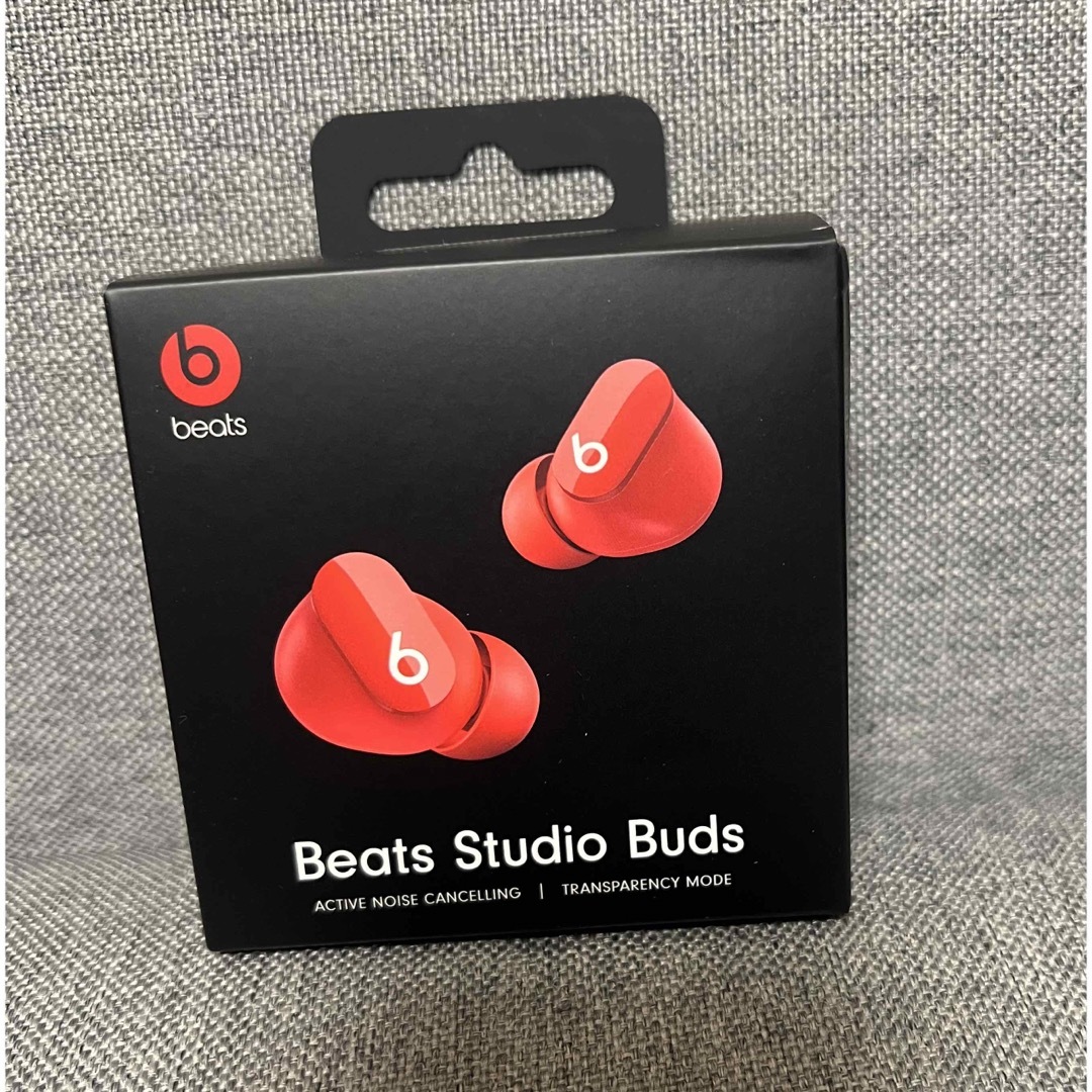 Beats by Dr Dre ワイヤレスノイズキャンセリングイヤホン STUD-