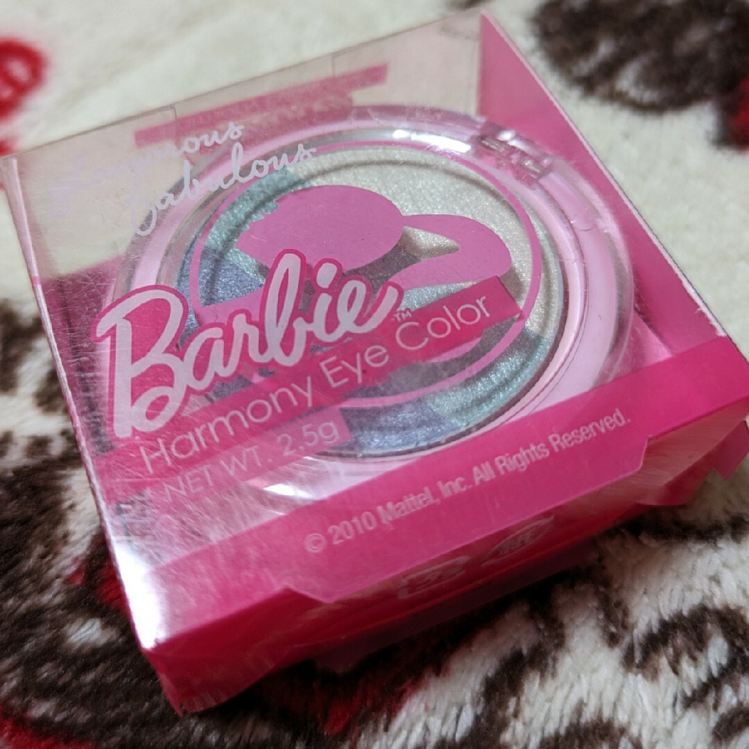 Barbie(バービー)の未使用Barbieバービーアイシャドウアイカラーブルーグリーンイエロー コスメ/美容のベースメイク/化粧品(アイシャドウ)の商品写真