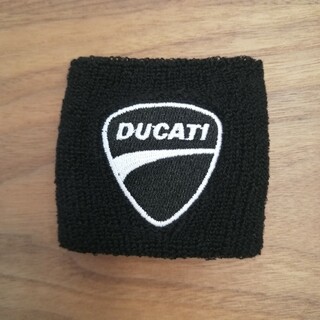 ドゥカティ(Ducati)のDUCATI(ドゥカティ)"黒" マスターシリンダーカバー(パーツ)