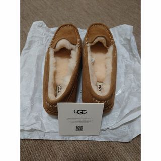 アグ(UGG)のUGG Ansley　スリッポン　モカシン・ローファー　新品(スリッポン/モカシン)