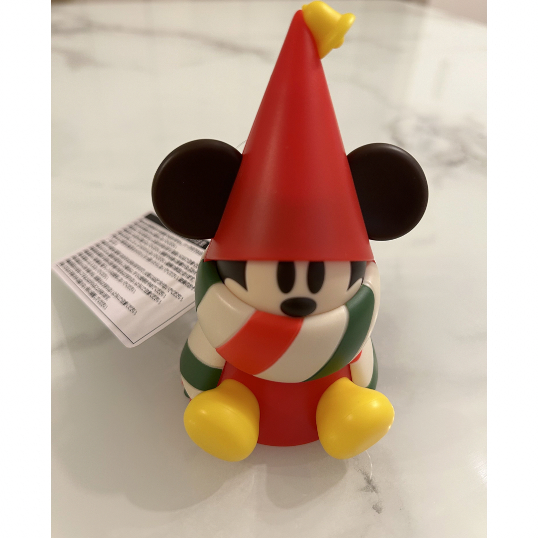 Disney(ディズニー)の【新品未使用】リルリンリン　スナックケース　ディズニークリスマス2023 エンタメ/ホビーのおもちゃ/ぬいぐるみ(キャラクターグッズ)の商品写真