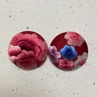 くるみボタン ヘアゴム シルク刺繍④(ヘアアクセサリー)