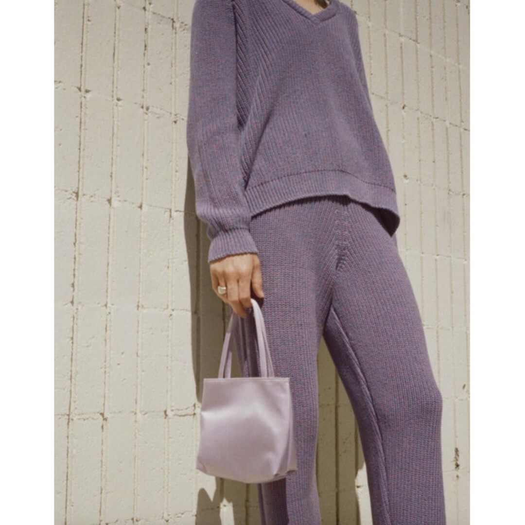 サテン カラー バッグ ミニトート 紫 春物 夏物 キラキラ ナチュラル 韓国 レディースのバッグ(ハンドバッグ)の商品写真