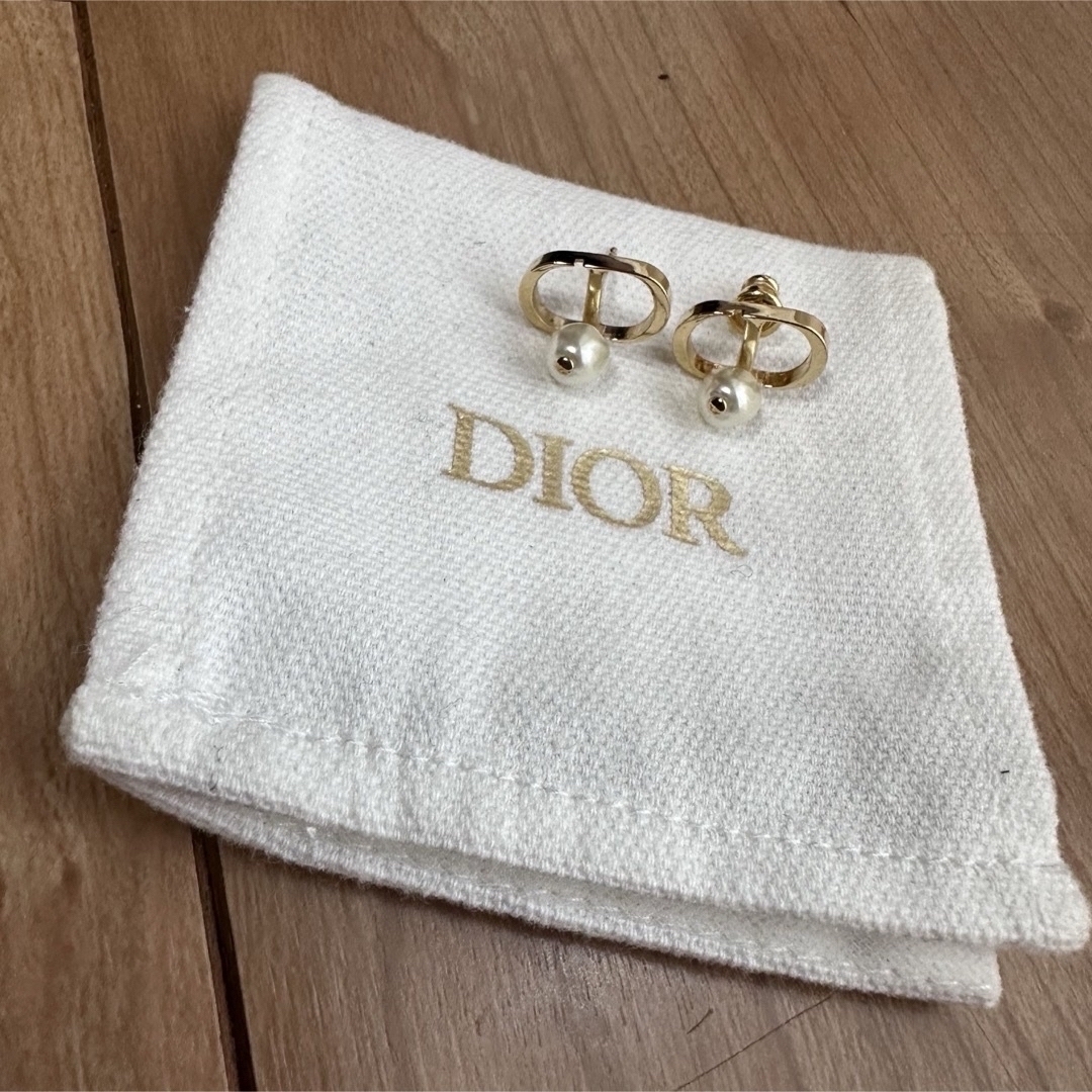 レディース最終値下げ Dior ディオール パールピアス PETIT CDピアス