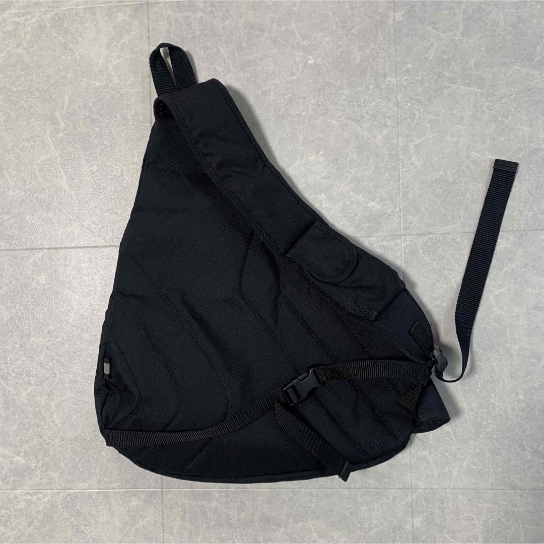 PUMA(プーマ)の00s PUMA ワンショルダー スリングバッグ Y2K テック系 メンズのバッグ(ボディーバッグ)の商品写真