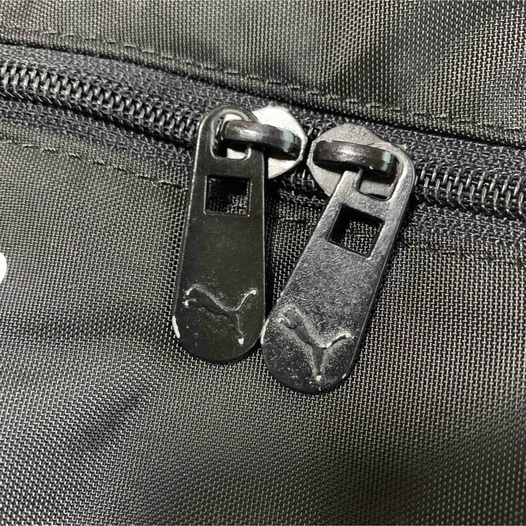 PUMA(プーマ)の00s PUMA ワンショルダー スリングバッグ Y2K テック系 メンズのバッグ(ボディーバッグ)の商品写真