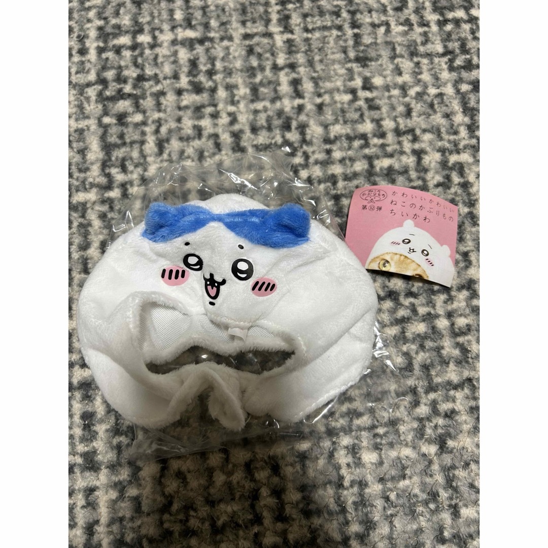 ちいかわ(チイカワ)のかわいいかわいいねこのかぶりもの　ちいかわ　ハチワレ その他のペット用品(猫)の商品写真