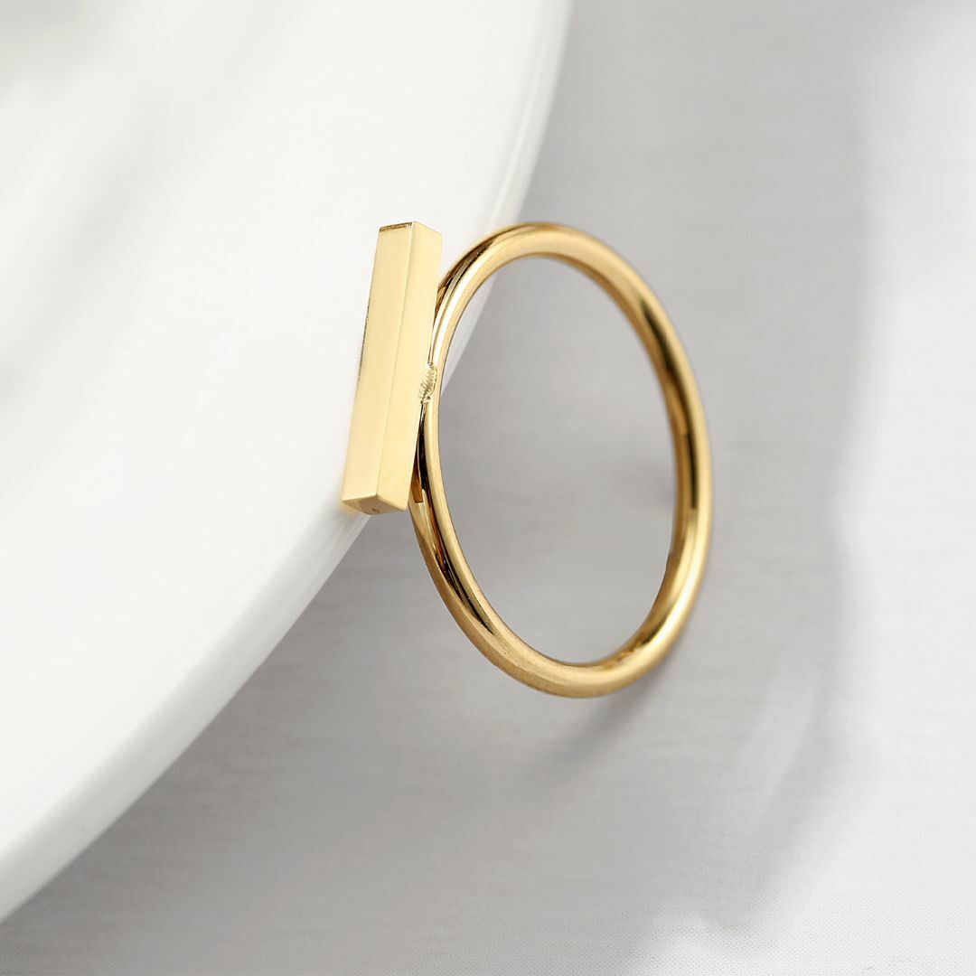 【韓国風】rectangleモチーフデザインリング　ゴールド　13号 レディースのアクセサリー(リング(指輪))の商品写真
