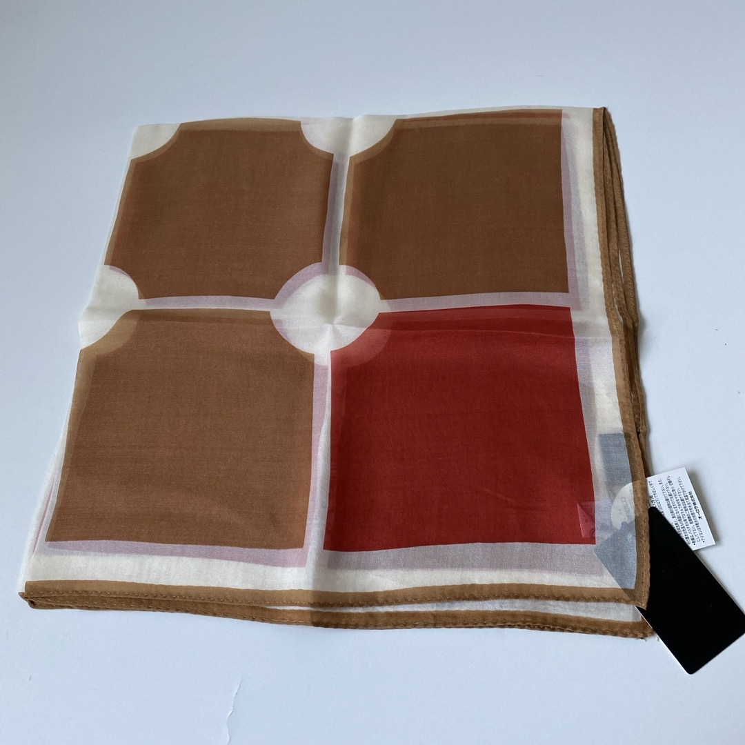 ICB(アイシービー)のICB スカーフ シルク ヴィンテージ風 ブラウン レッド スクエア レディースのファッション小物(バンダナ/スカーフ)の商品写真