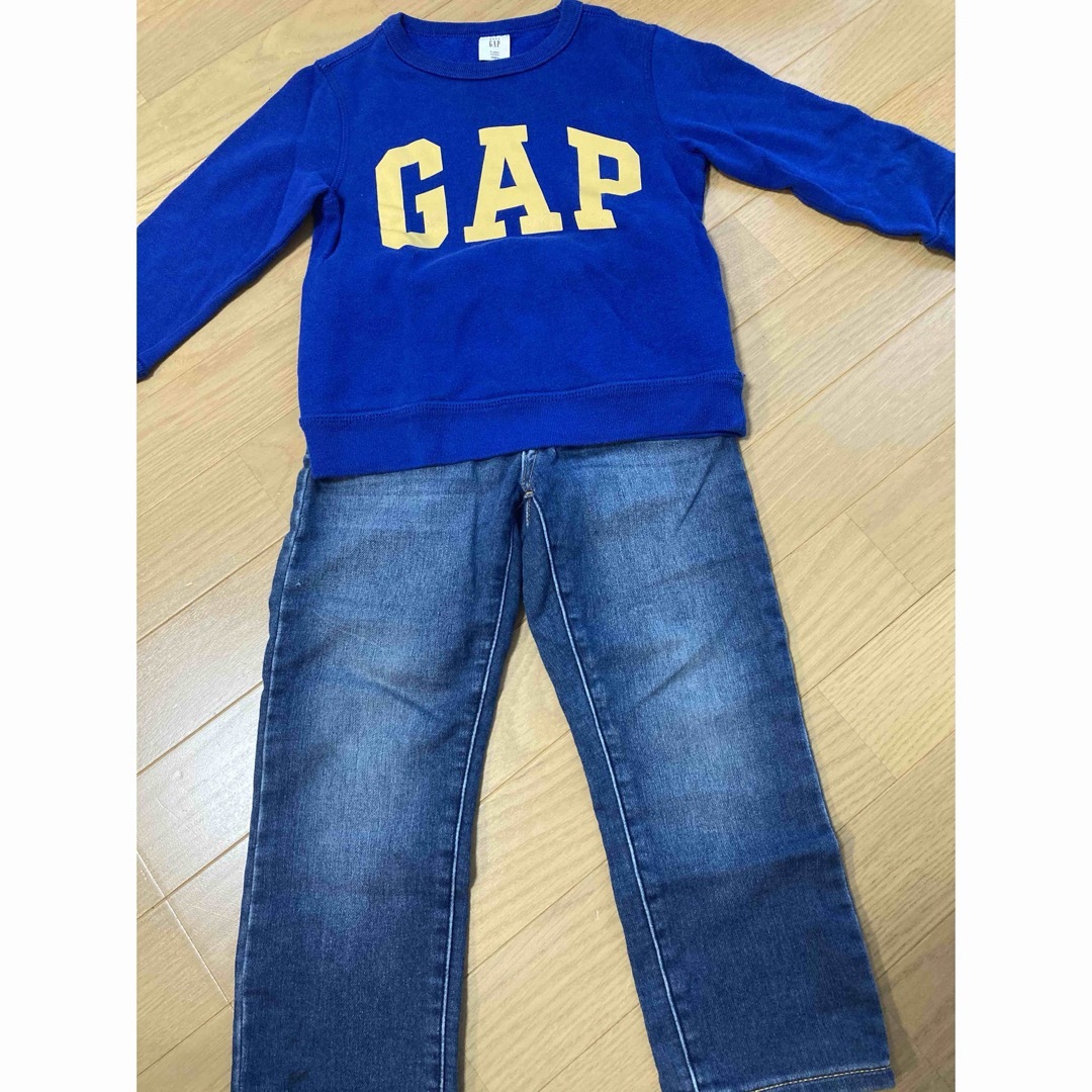 GAP(ギャップ)の【お値下げします】GAPセット　 キッズ/ベビー/マタニティのキッズ服男の子用(90cm~)(Tシャツ/カットソー)の商品写真