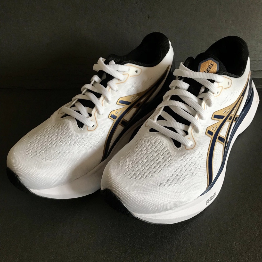 アシックス　GEL-KAYANO30 ゲルカヤノ　未使用品　ウォーキング