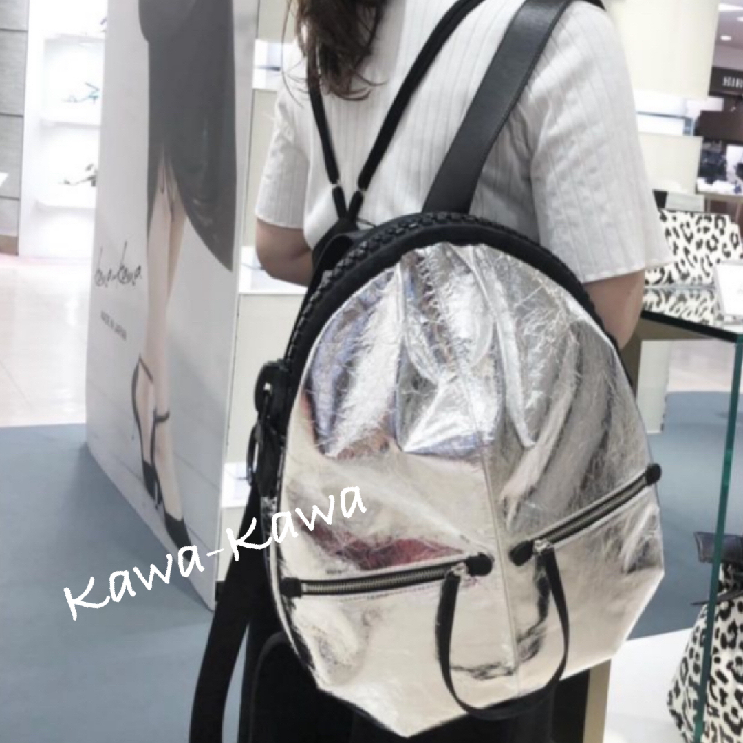 kawa-kawa - 数量限定*kawa-kawa カワカワ SV サメリュック&ポーチ
