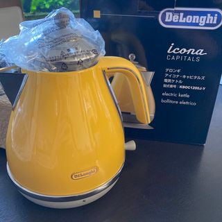 デロンギ(DeLonghi)の【はっぱ様専用】デロンギ　電気ケトル(電気ケトル)