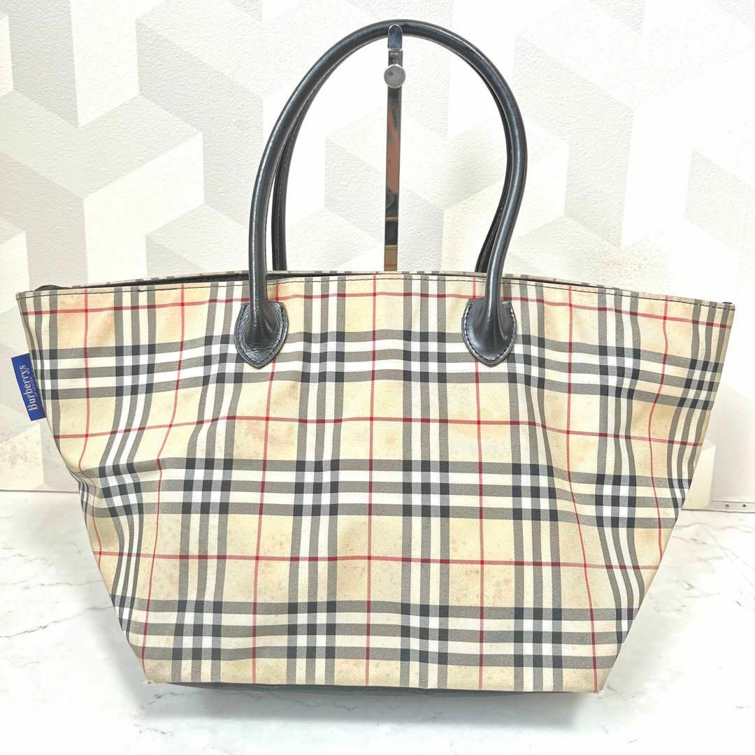 BURBERRY BLUE LABEL(バーバリーブルーレーベル)の【バーバリーブルーレーベル】日本製 ノバチェック ナイロン 牛革 ハンドバッグ レディースのバッグ(ハンドバッグ)の商品写真