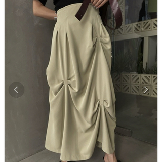 アメリヴィンテージ(Ameri VINTAGE)のAmeri  vintage random tuck hem skirt(ロングスカート)