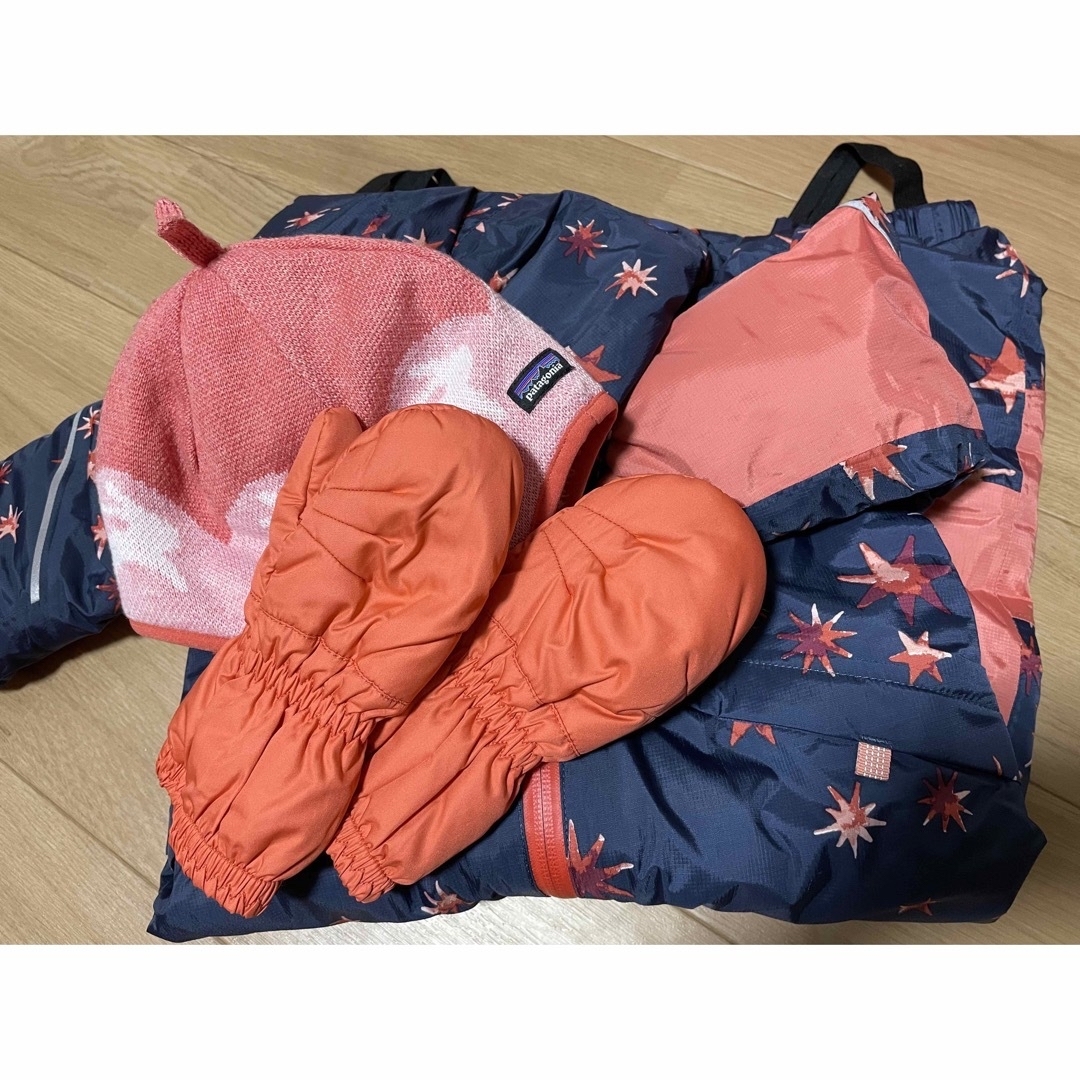 patagonia(パタゴニア)のスキー ウェア PATAGONIA〔パタゴニア ベビー 〕一式美品 キッズ/ベビー/マタニティのキッズ服女の子用(90cm~)(その他)の商品写真