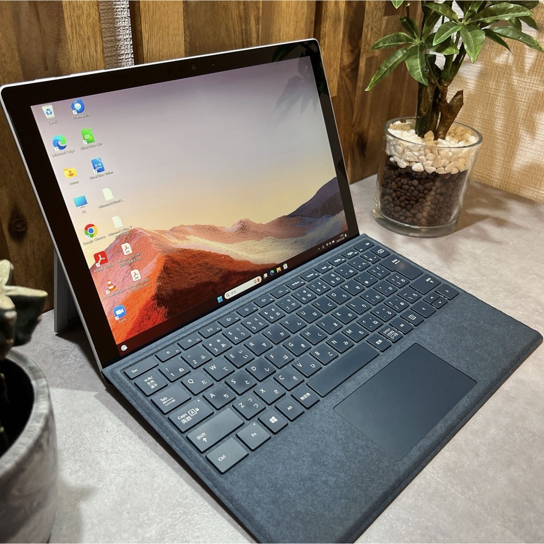 Microsoft - 【美品】Surface pro5 LTEモデル☘Corei5第7世代☘SSD搭載
