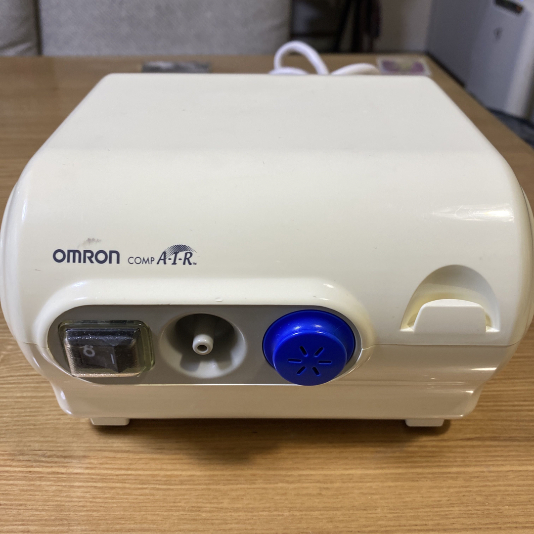 OMRON(オムロン)のオムロン　コンプレッサー式ネブライザ　NE-C28 キッズ/ベビー/マタニティの洗浄/衛生用品(その他)の商品写真