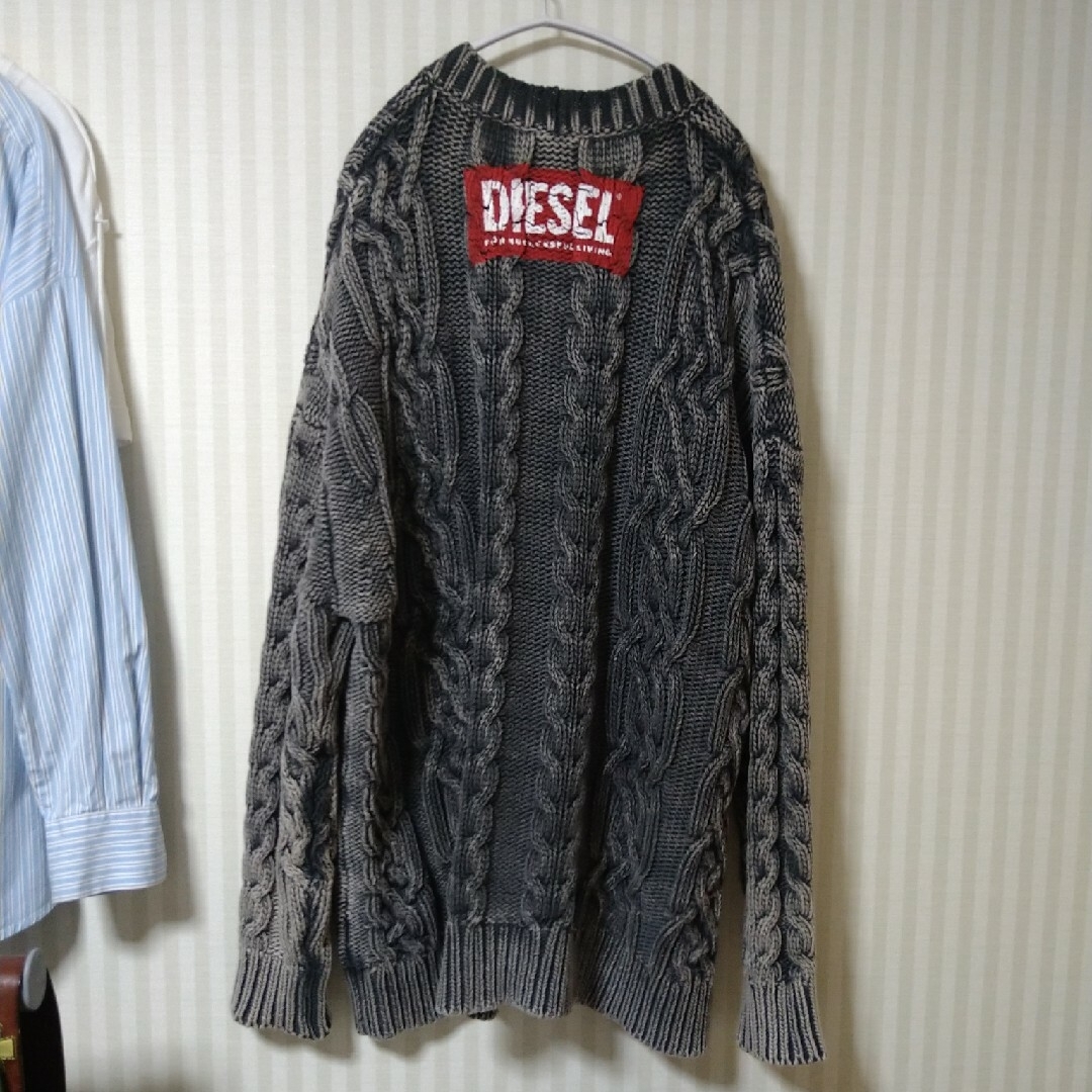 DIESEL(ディーゼル)の22.23AW  DIESEL　ケーブル編　カーディガン メンズのトップス(カーディガン)の商品写真