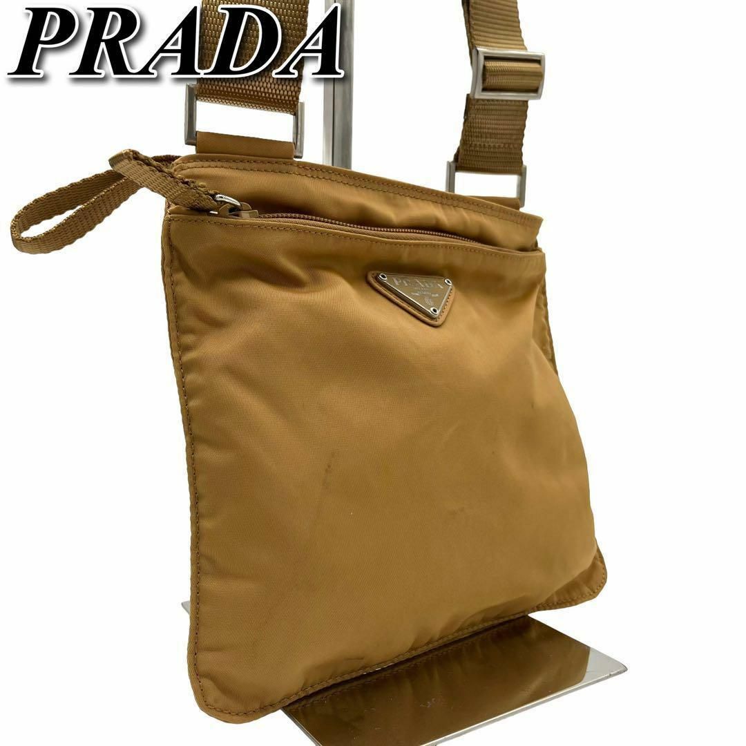 PRADA プラダ　ショルダーバッグ　サコッシュ