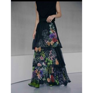 アメリヴィンテージ(Ameri VINTAGE)の【新品】 Ameri UND DARIA TIERED PLEATS SKIRT(ロングスカート)