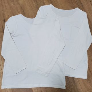 ユニクロ(UNIQLO)のユニクロ　ウォームコットンストレッチUネックT　キッズ150(Tシャツ/カットソー)