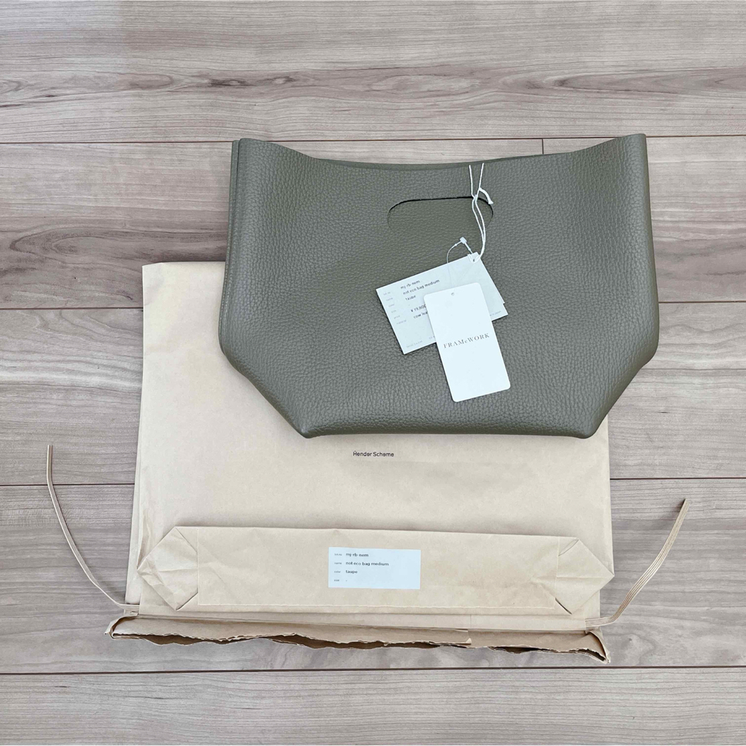 Hender Scheme(エンダースキーマ)のFRAMeWORK  エンダースキーマ noteco bag medium レディースのバッグ(トートバッグ)の商品写真