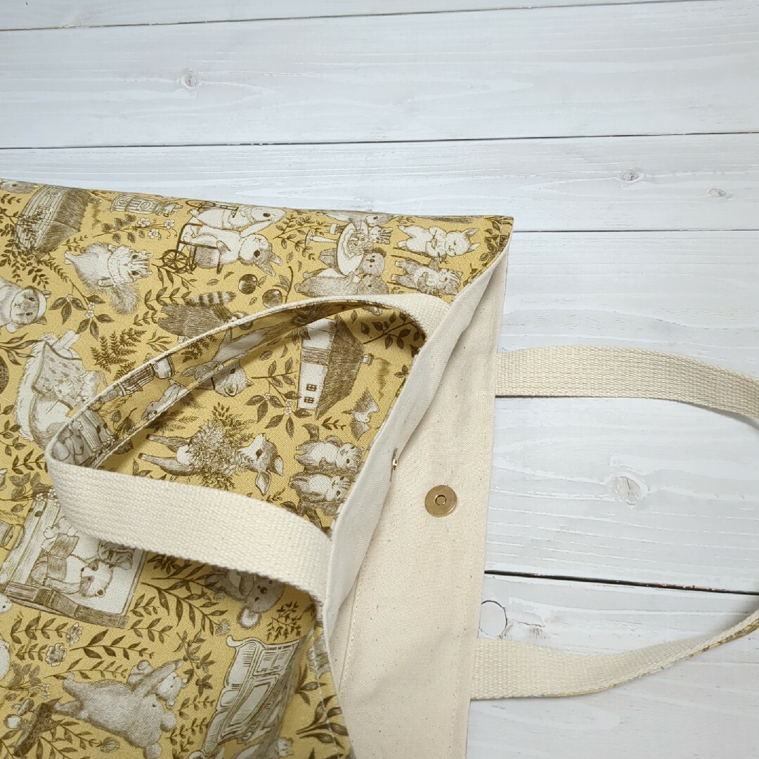 ユキエモン☆お散歩トートバッグ（冬支度） ハンドメイドのファッション小物(バッグ)の商品写真