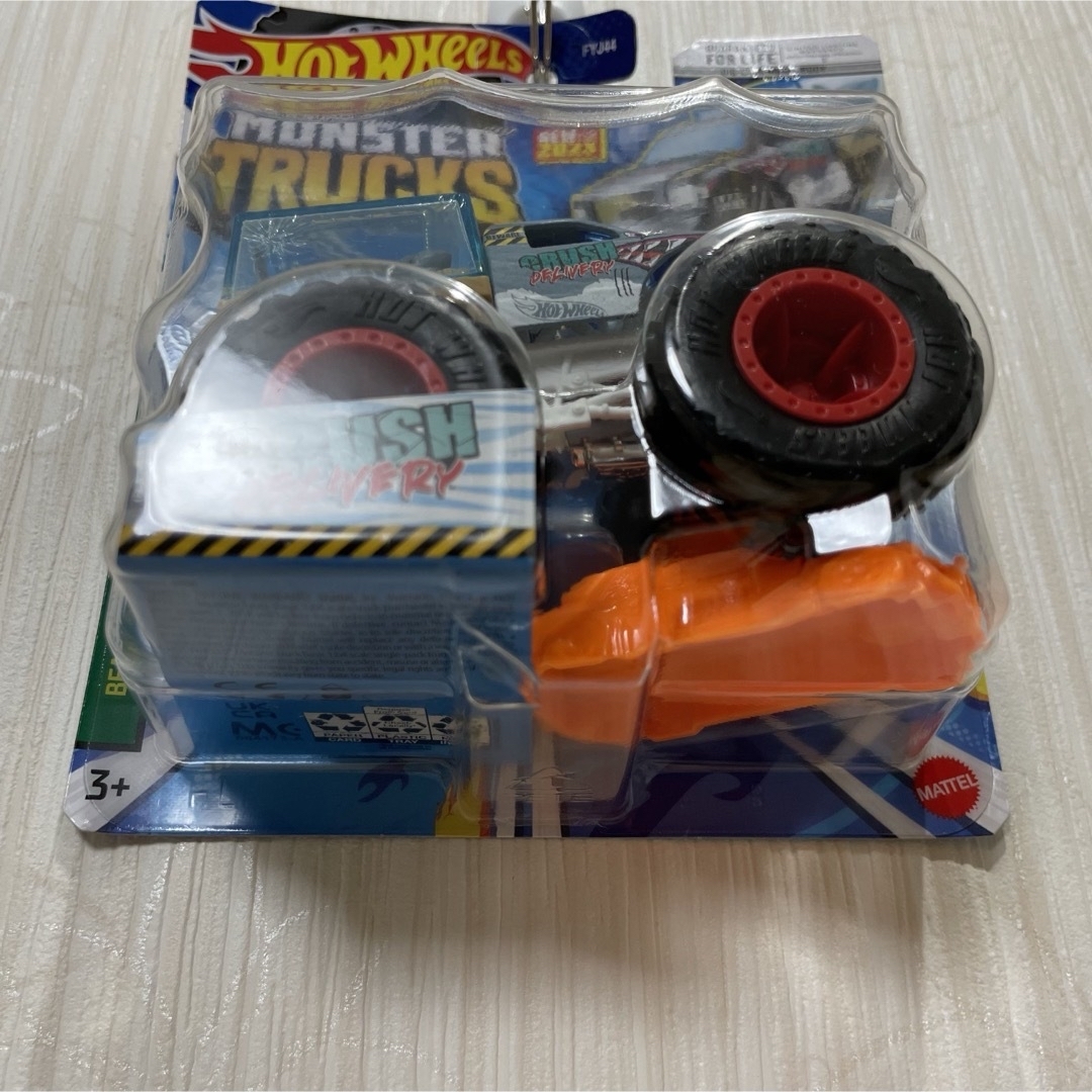 ホットウィールトラックビルダークリエイトクラッシュ新品未開封