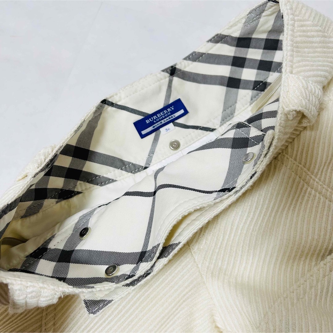 BURBERRY BLUE LABEL(バーバリーブルーレーベル)の美品　バーバリーブルーレーベル　ショートパンツ　36 レディースのパンツ(ショートパンツ)の商品写真