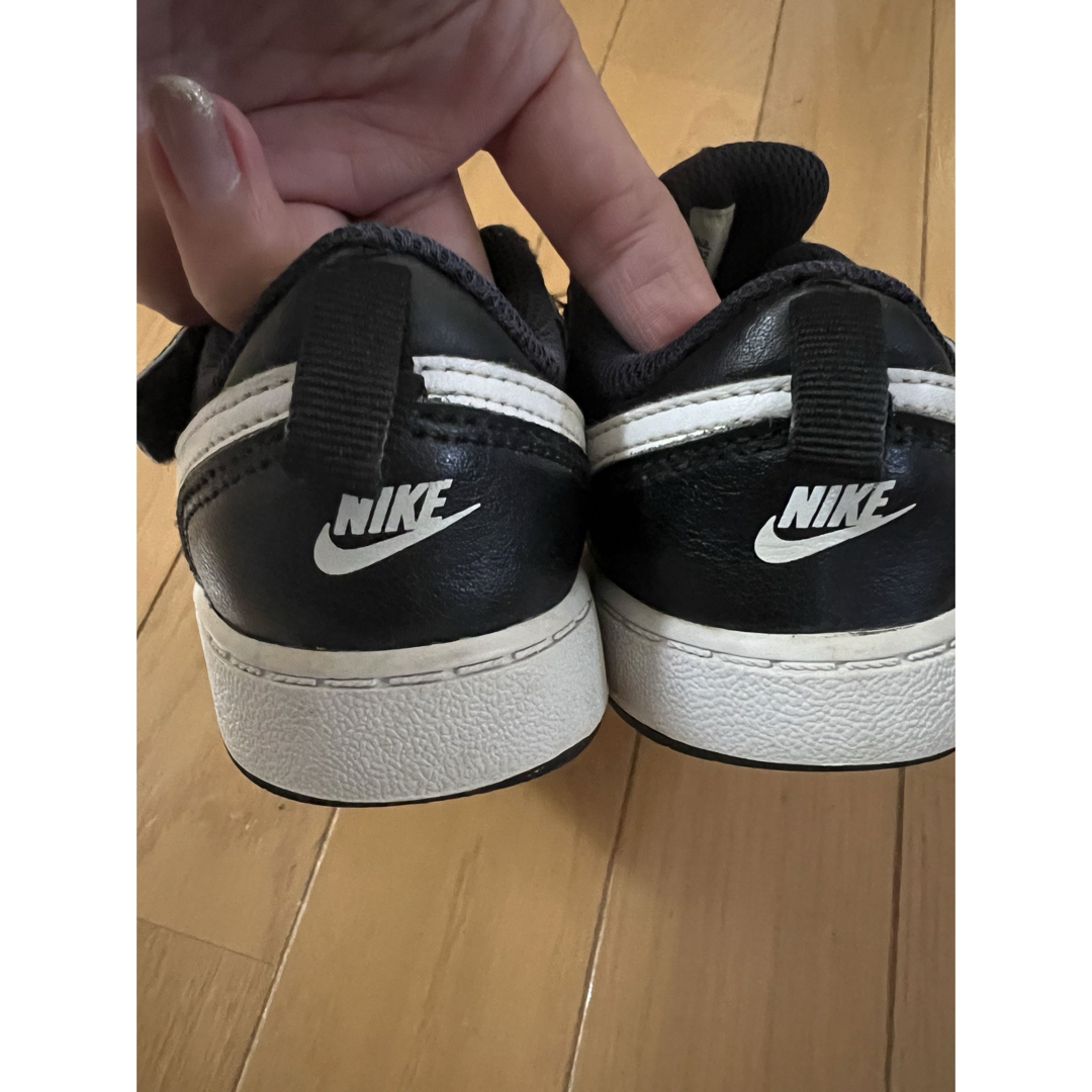 NIKE(ナイキ)のNIKEキッズスニーカー値下げ キッズ/ベビー/マタニティのキッズ靴/シューズ(15cm~)(スニーカー)の商品写真