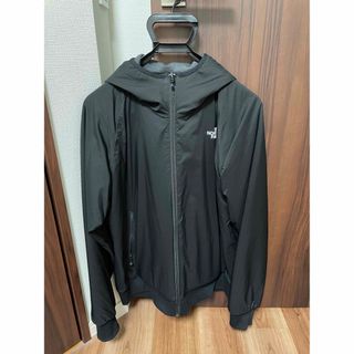 ザノースフェイス(THE NORTH FACE)の【中古:美品】ノースフェイス リバーシブルテックエアーフーディ NT61984(ナイロンジャケット)