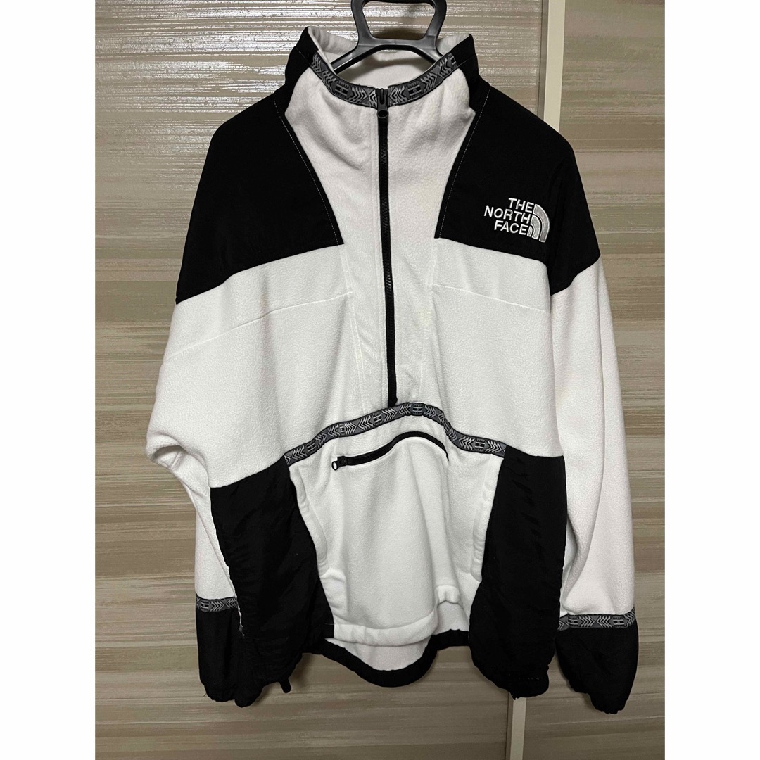 ランニングTNF jacket Rage 92