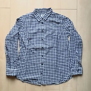 ユニクロ(UNIQLO)のレディースシャツ(シャツ/ブラウス(長袖/七分))